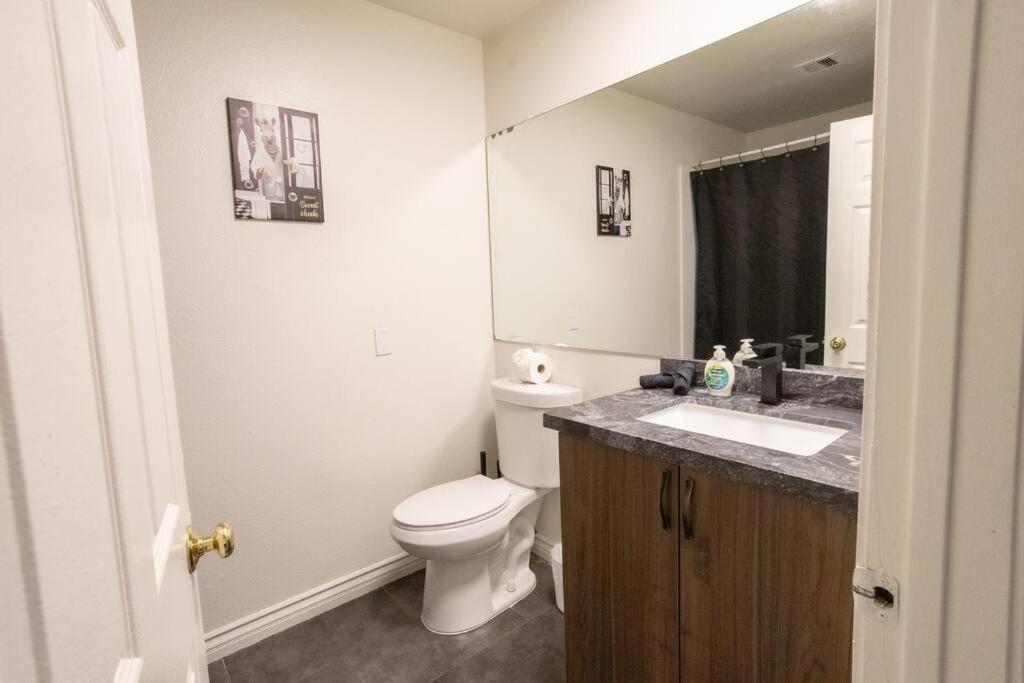 2 Bedroom Close To Las Vegas Strip المظهر الخارجي الصورة